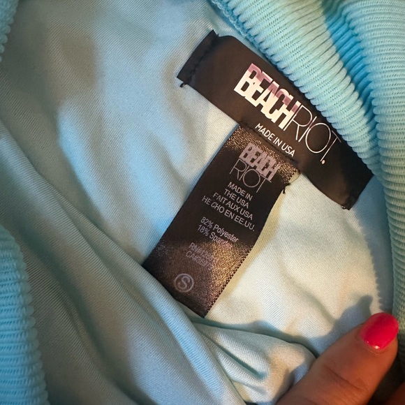 Beach Riot Bikini - Picture 3 of 8